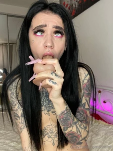 Free subscription modesty is not my thing mollys69secret anal double part 4