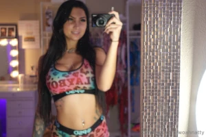 My pussy is so wet rn i wanna play first sub to tip 15 gets to sext me part 6