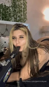 Geminiskyee1 part 15