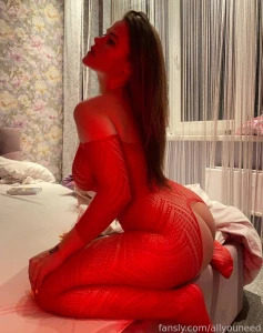 The bitch wants you to play with her and she ll bring you to orgasm part 1