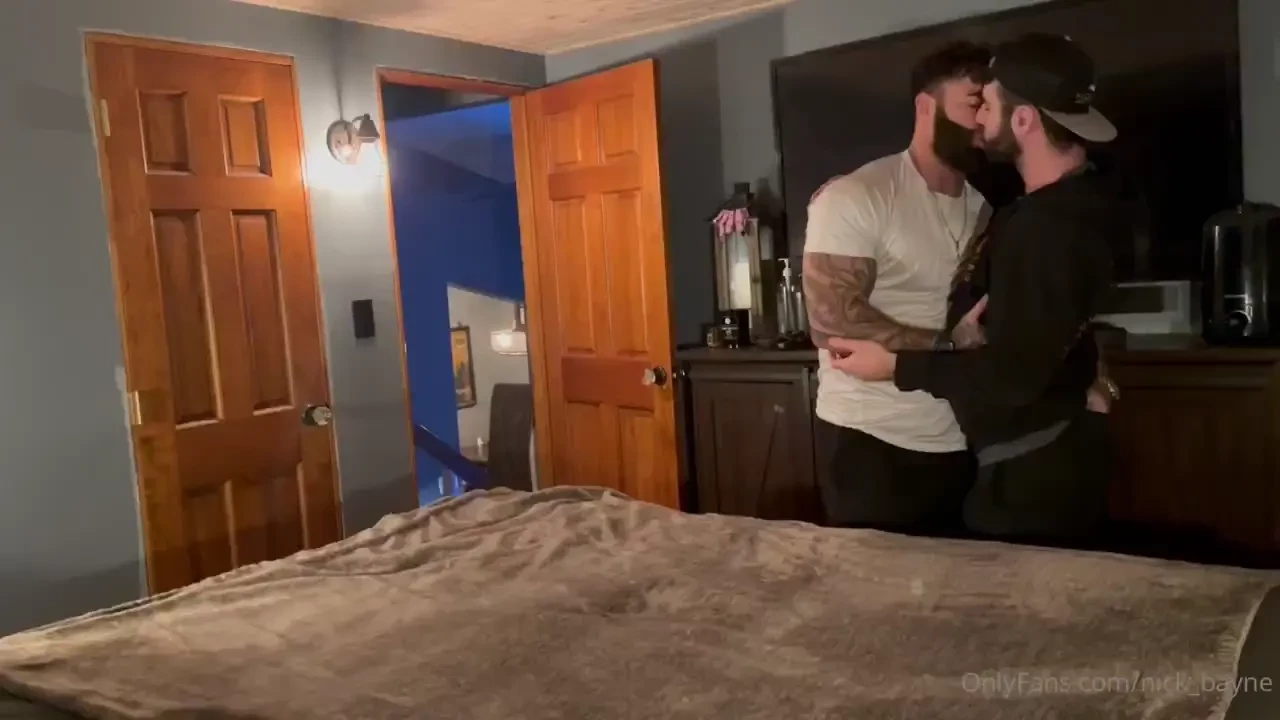 Late night with xavier babe 