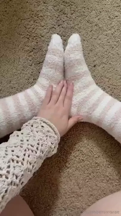 I love fuzzy warm socks part 2 
