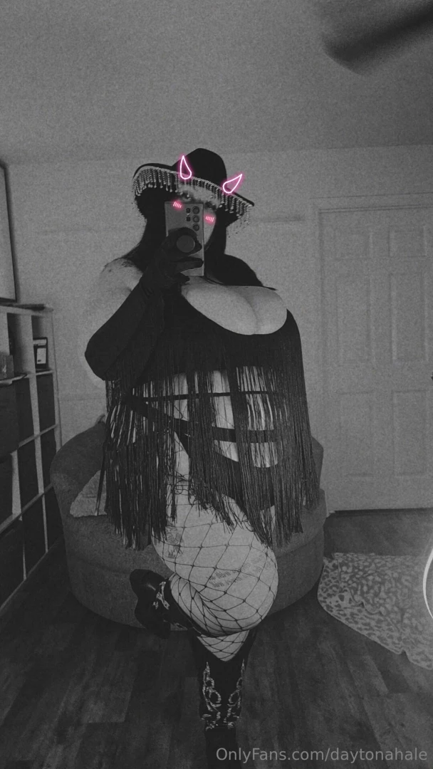 Trick or treat leave a tip to make my boobies grow part 1 