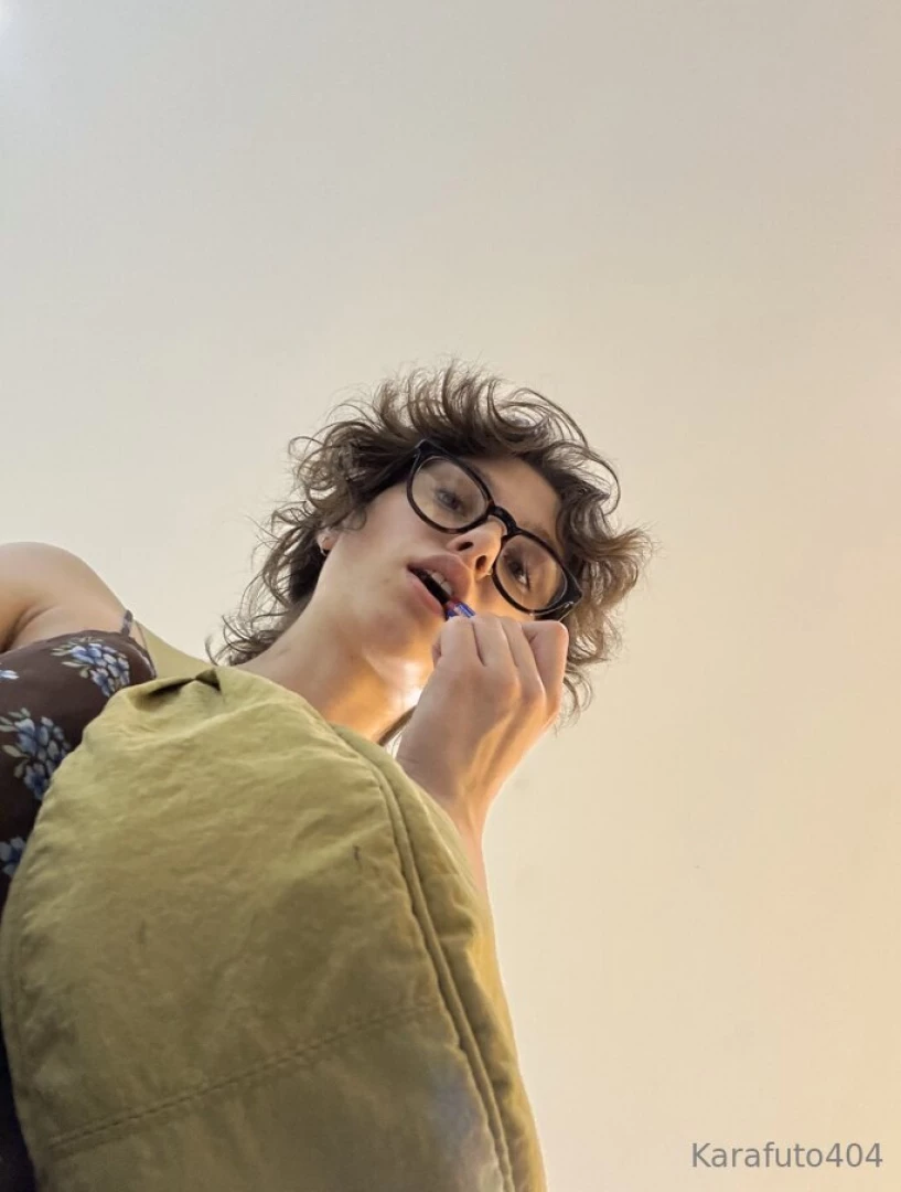 Morning evening night everyone just here to wish you a good one 