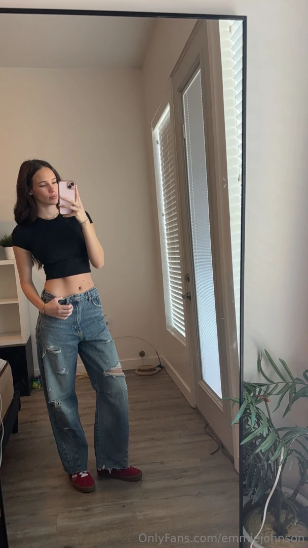 This is what they mean by dangerously attractive 