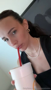 Too glam to give a damn part 143