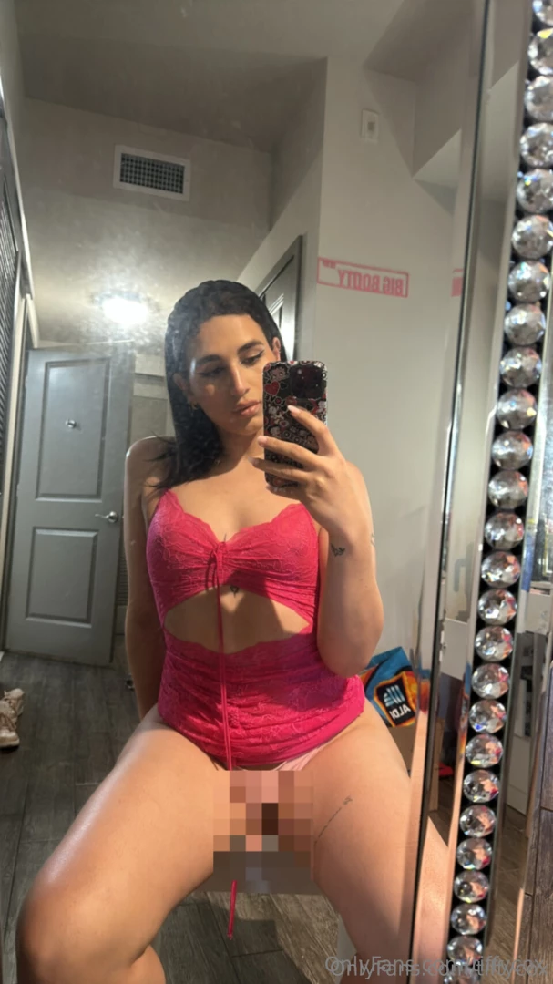 What s your body ideal thiccer or thinner 