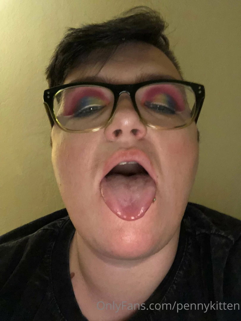 Don t mind me just trying not to cum too loud let s just say people part 1 