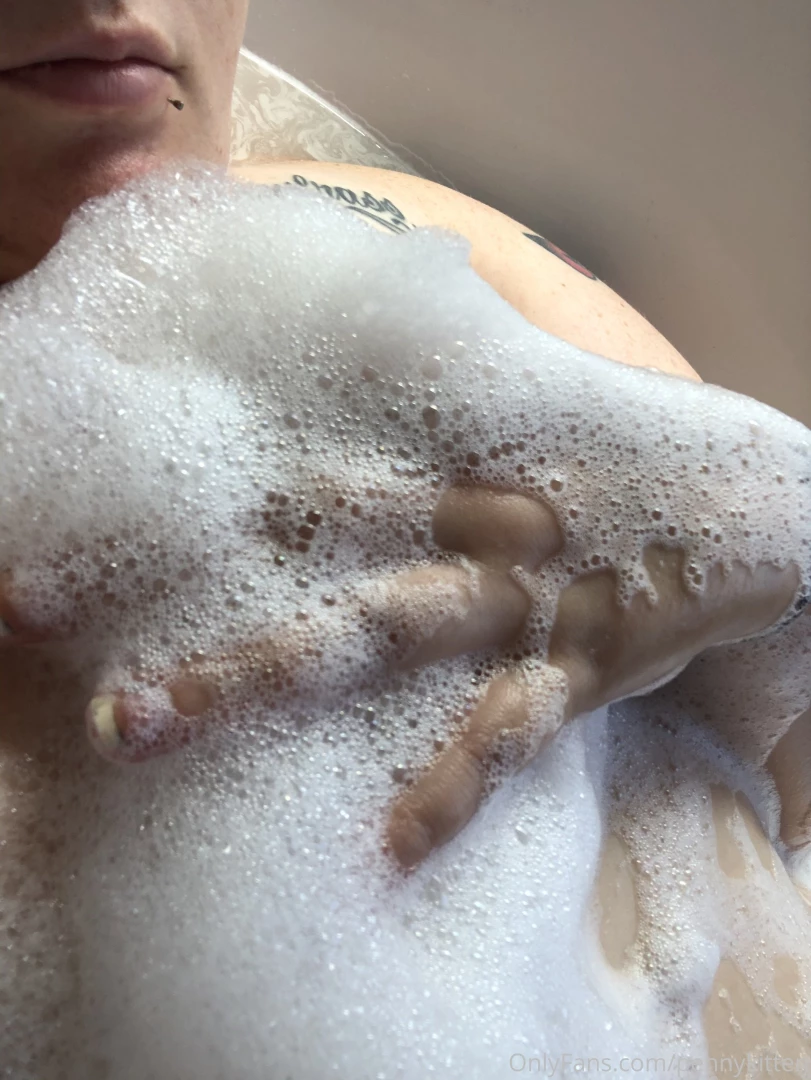 Relaxing bubbles epsom salts and essential oil part 2 