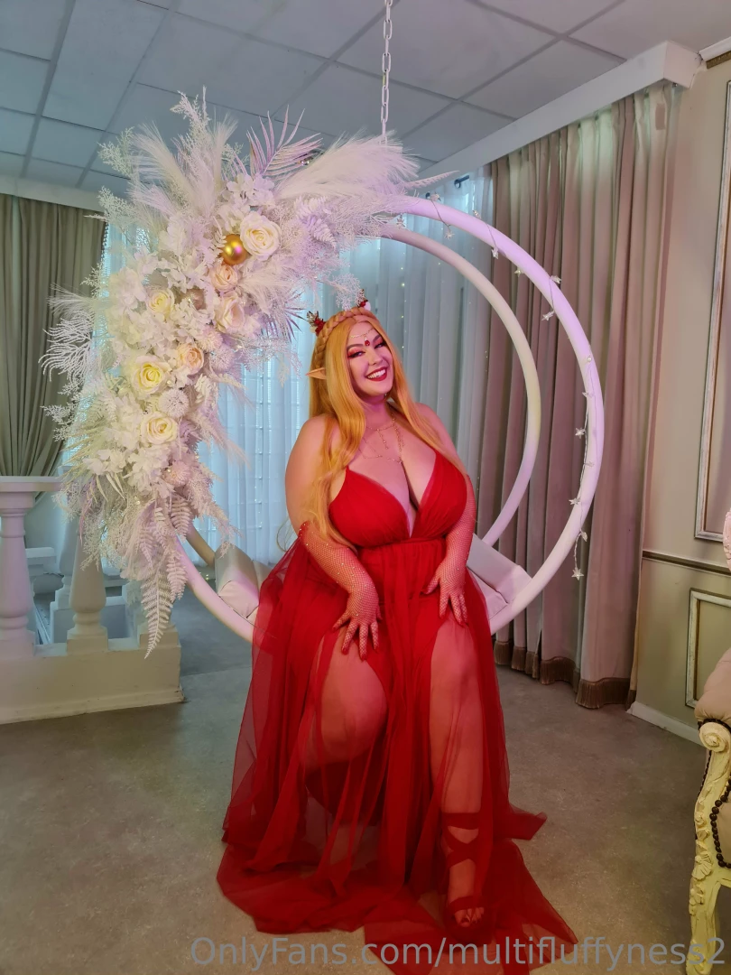 Did you notice that i love zelda xd especially in christmas outfits 