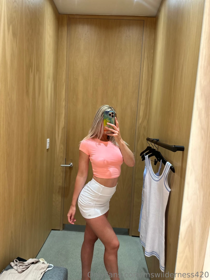 Surprise your babygirl with your favorite look link in bio to my part 18 