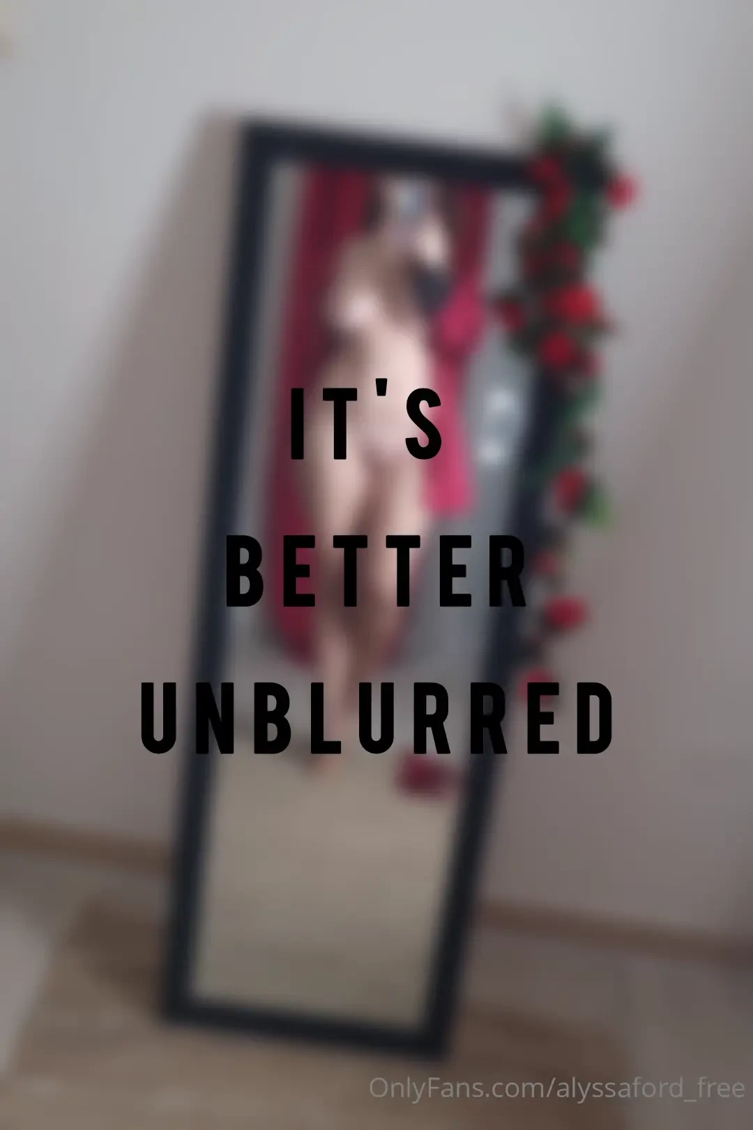 Naked showing you my all natural curvy body and my heart shaped pussy 