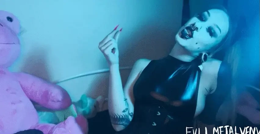 Switch life best life which do you prefer are you master material or a part 1 