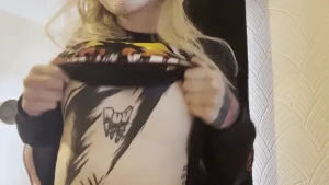 Good morningggg i hope your day is as amazing as my tits and if it s