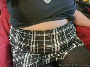 Happy fatty friday swipe to see how soft i ve gotten hehe