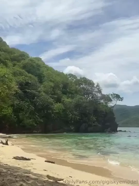 I really enjoy being at beach but i wish you was with me here sharing 