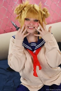 When cosplay gets a little too hot to handle