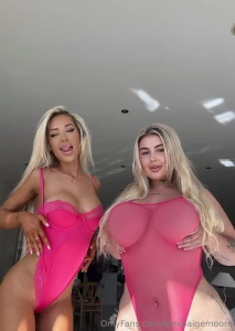 Bambibabe99 2 s always better than 1 if you can handle it