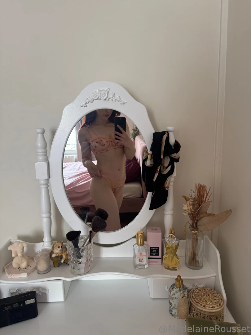 Lambkins i ended the poll today and did a cute joi in bed earlier this 