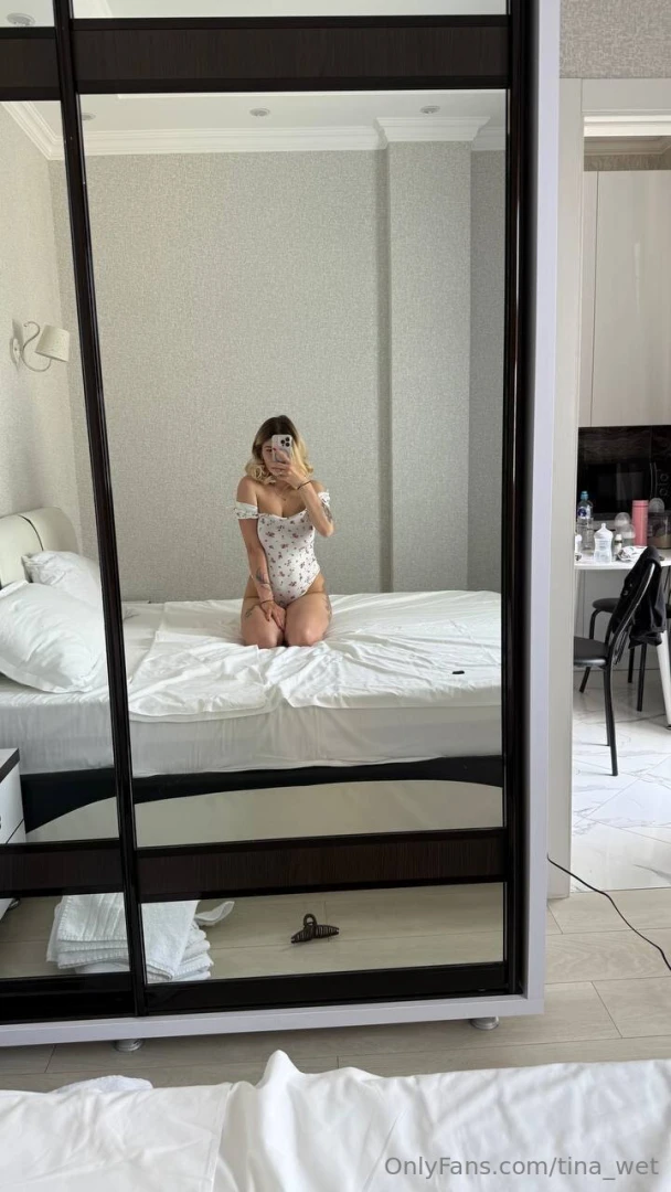 Can i know what exactly you think looking at this photo 