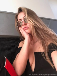 If ur into spit sloppy messes n loud moaning u need to see what i just