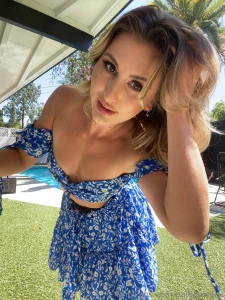 He made me ride his face until i came twice then flipped me over n