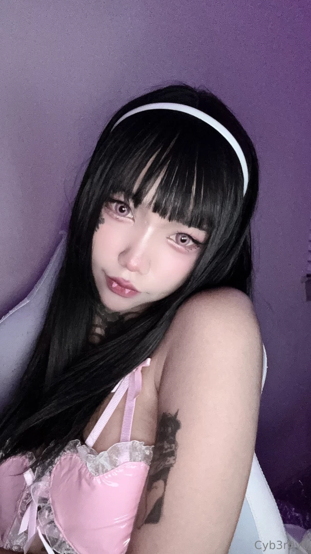 I made yandere oc today 3 