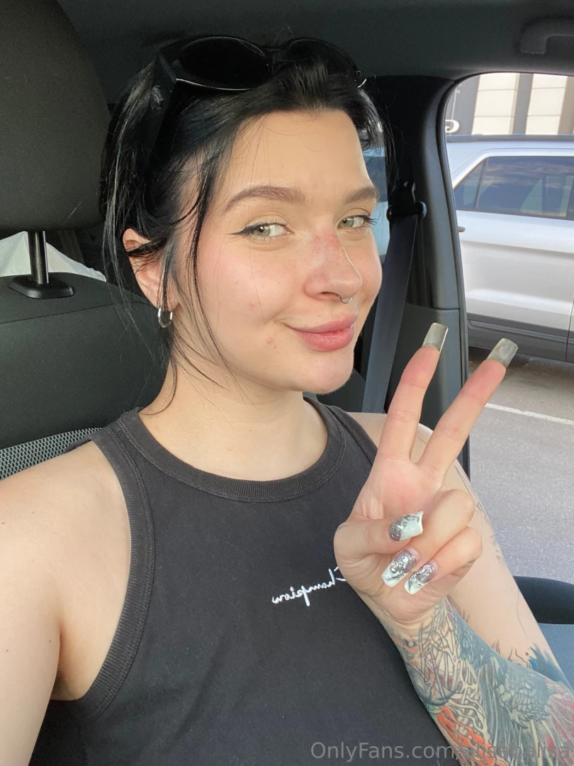 Hey did you know that sometimes a smile at the right moment can be a 