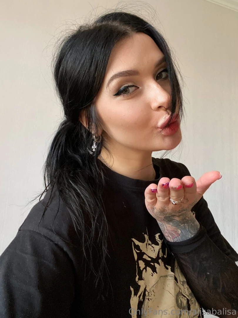 Hello i wish you a week full of impressions and adventures have you 