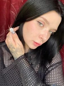 Sometimes life circumstances can be difficult but we cannot let them