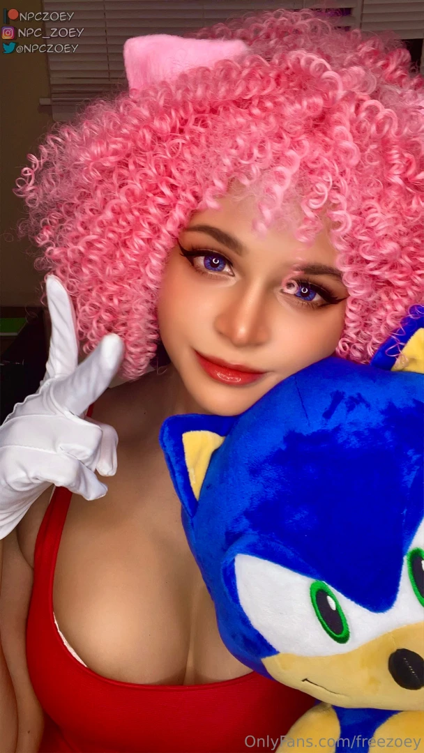 I wanna go see sonic movie 3 again if you buy me a ticket and popcorn 