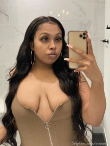 Happy valentines day what kind of content do you want to see me post