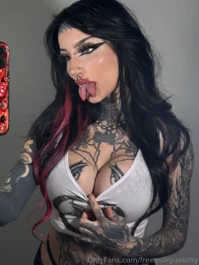 Wanna get titty fucked main gt m0rguekitty