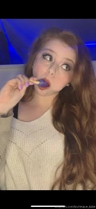 Had a little fun with a popsicle tonight 5 tip gets the full vid part 2