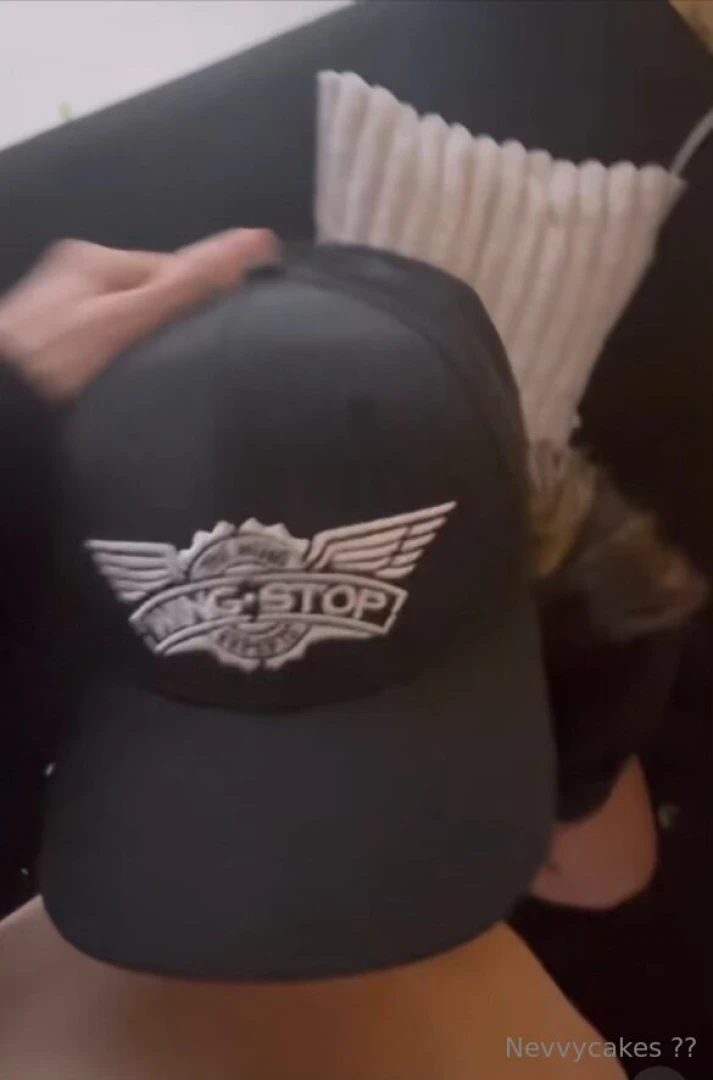 When wingstop runs out of blue cheese but the manager s got a 