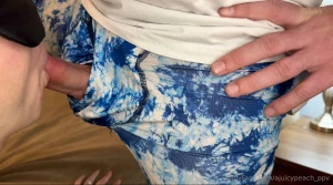 Have i told you yet that i love giving blow jobs and swallowing cum