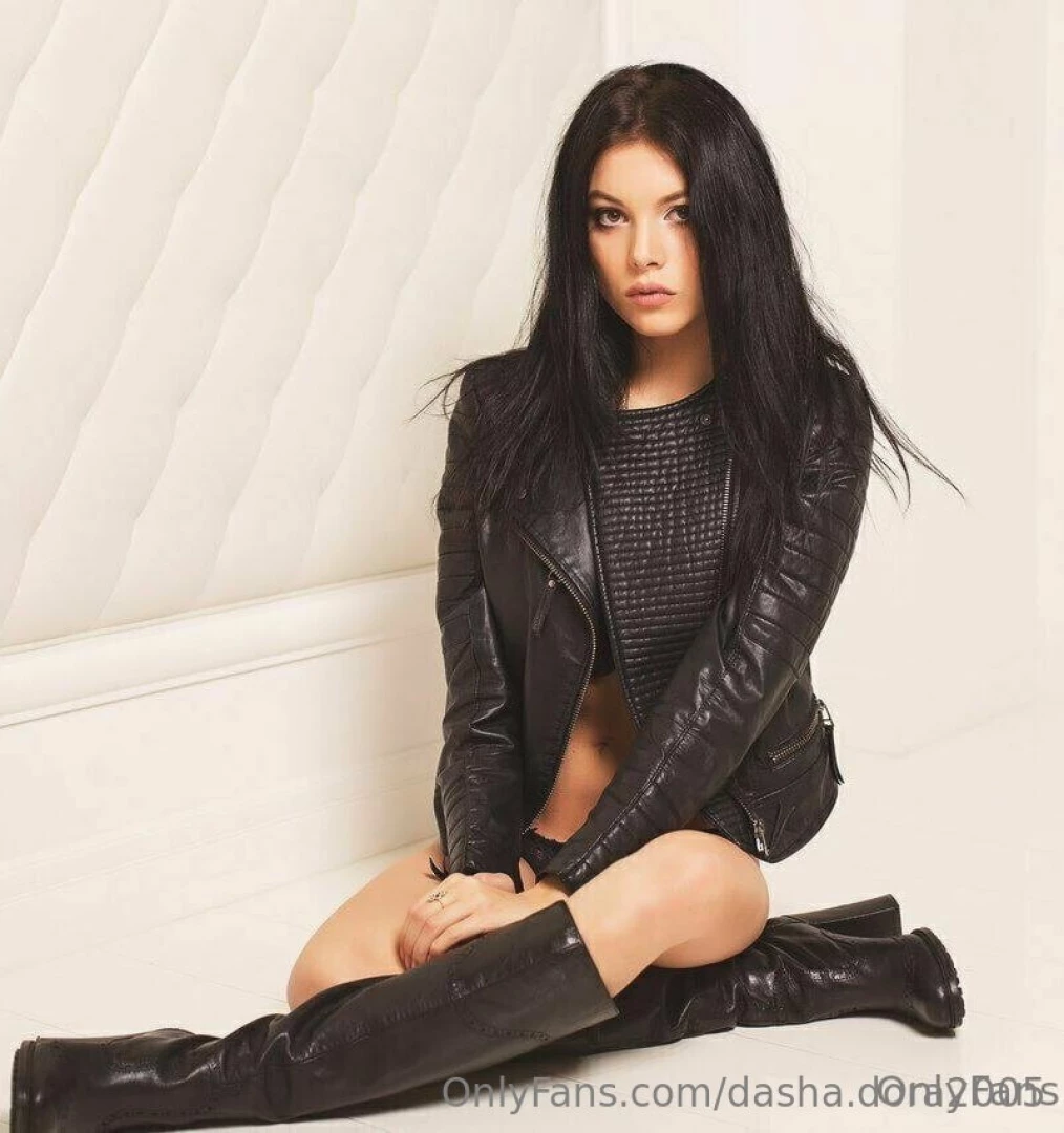 Paulina_guess free page paulina_guess at first glance this girl may part 23 