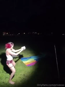 Water gun fight in the pitch black high times blazinbara carlitascakes