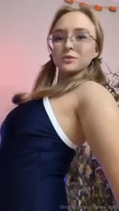 Im curios guys would u like to do couple yoga class with me p s only