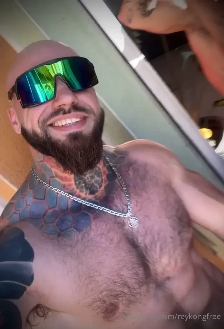 Full video with va1demar sent by dm 3 99 onlyfans com reykong part 1 