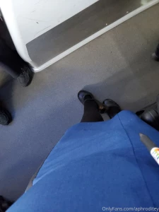 Happy monday check your dms if you haven t already i sent you a couple part 1