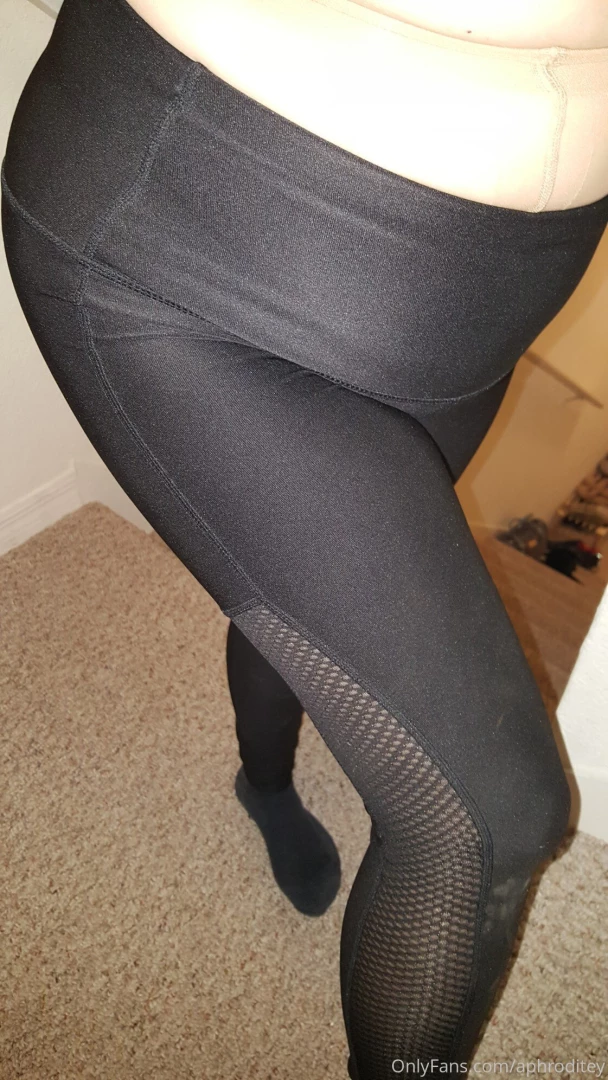 Happy friday as requested some leggings with pantyhose underneath part 6 