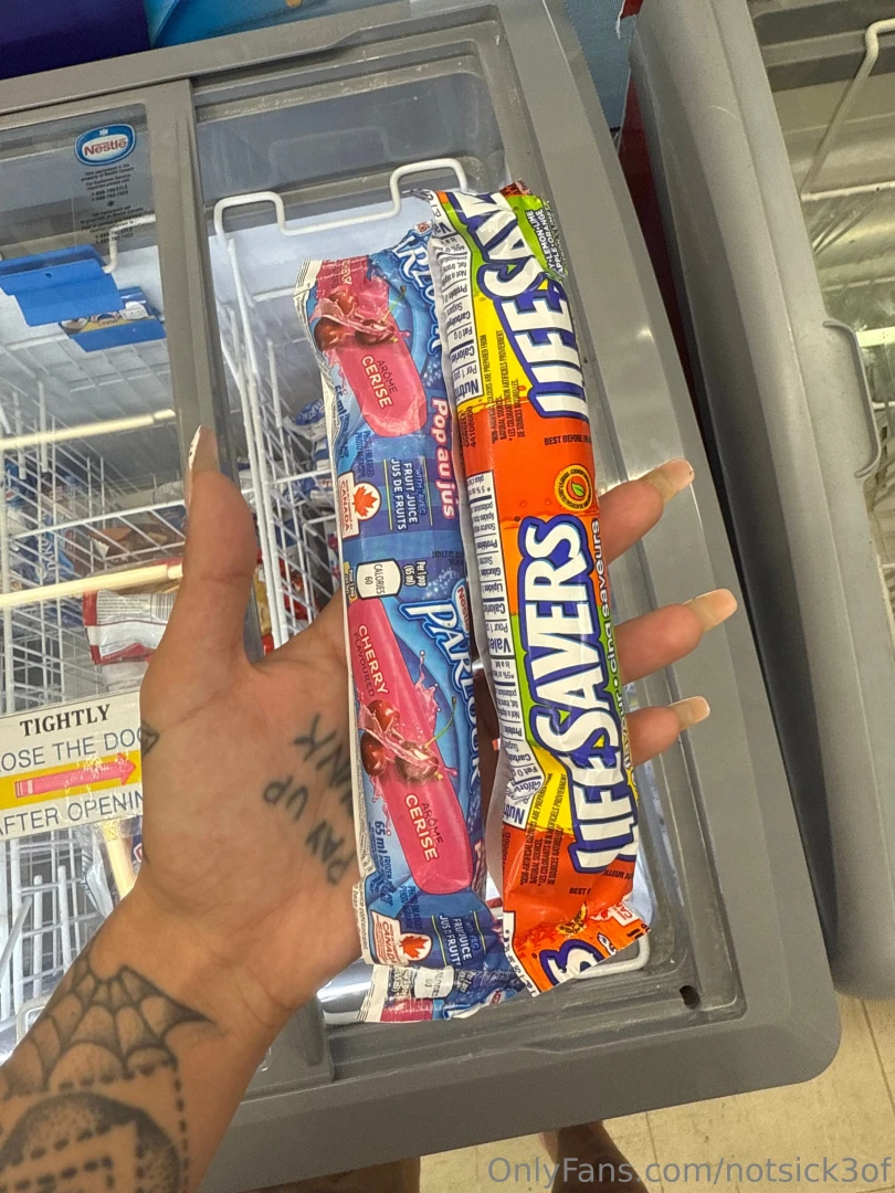 Choose which one you want me to suck and msg me on notsickof3xxx to 