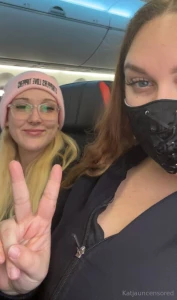 We looked so cute on the plane laylaaaluxxx