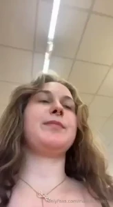 Need a man to help me buy stuff do u want to be him