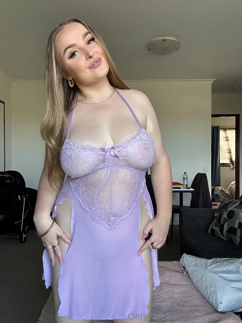 This is just a taste i get naked spread and soaked in the full video 