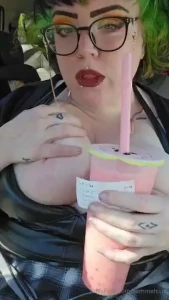 Boba wednesday tip under this post if you want this weeks spicy boba