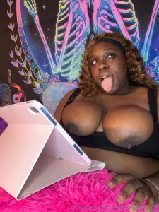 Swipe no post today babe but don t worry i m editing some new ones for