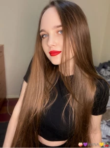 Red lipstick is the most difficult element in makeup for me but it