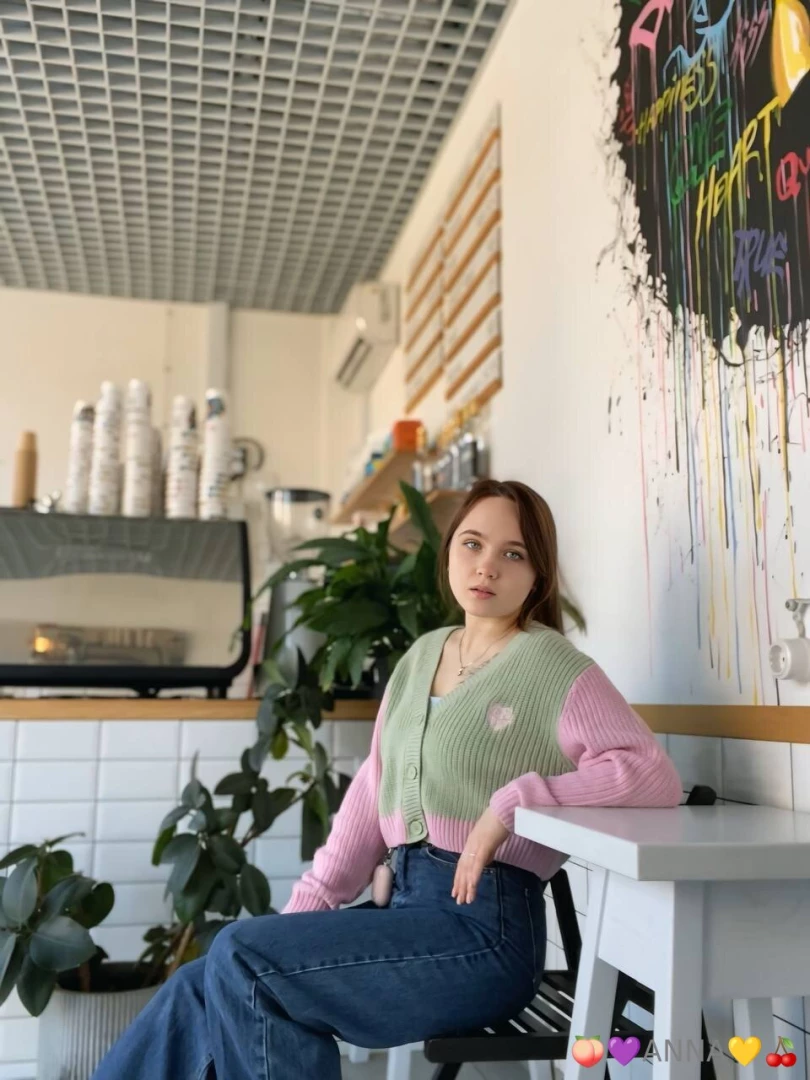 Like the girl from the painting 